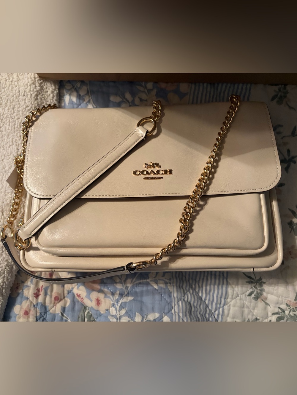 BRAND NEW - COACH Cream (Chalk) Elodie Shoulder Bag